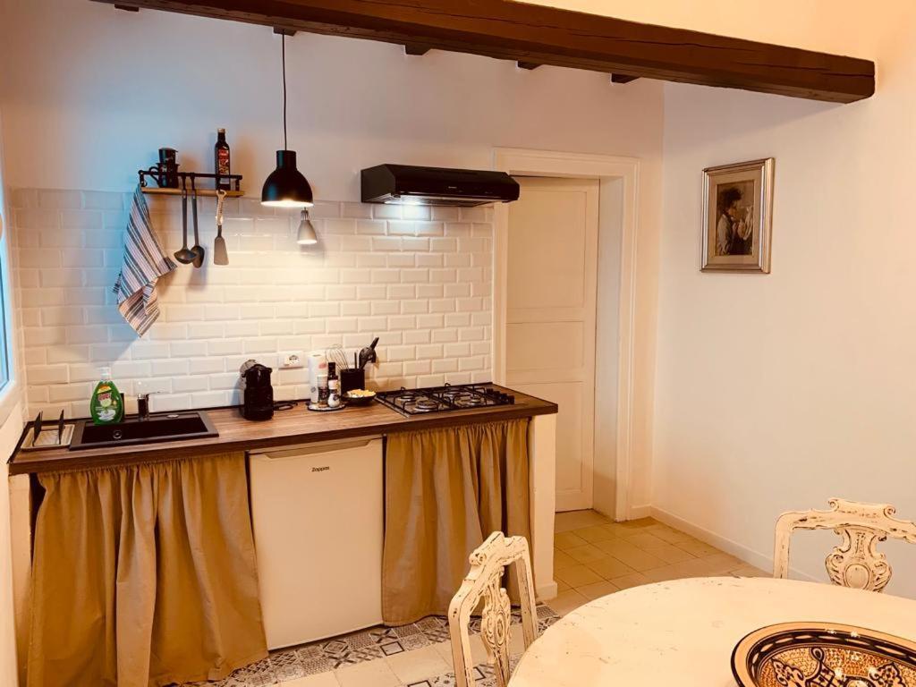 Il Rifugio Di Bacco Apartment Trapani Bagian luar foto